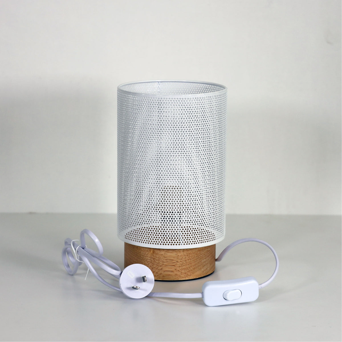 Mesh Bedside Lamp in White - Lenny White