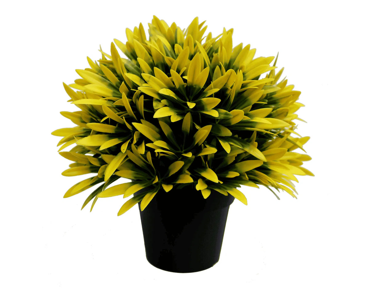 Small Potted Artificial Decorative Yellow Lily Plant UV Resistant 20cm - Image 3