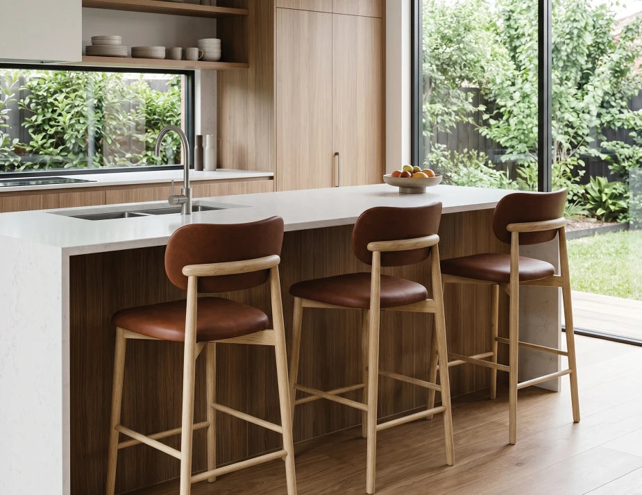 Oskar Bar Stool - Natural - Retro Brandy PU