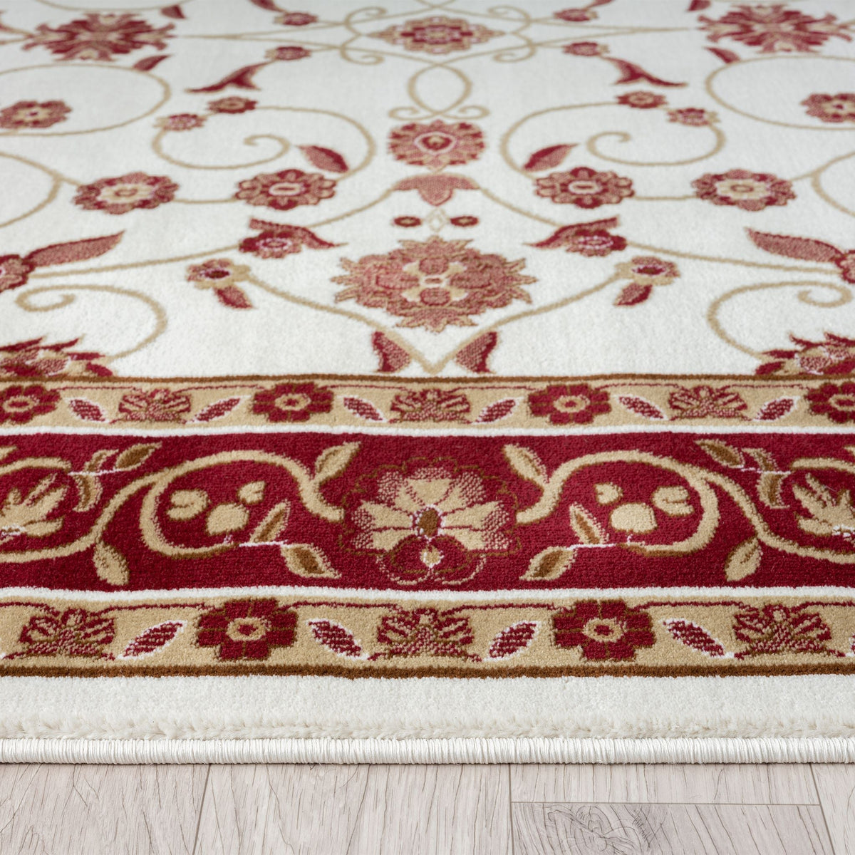 Estate 512 Cream Traditional, Classic Rug