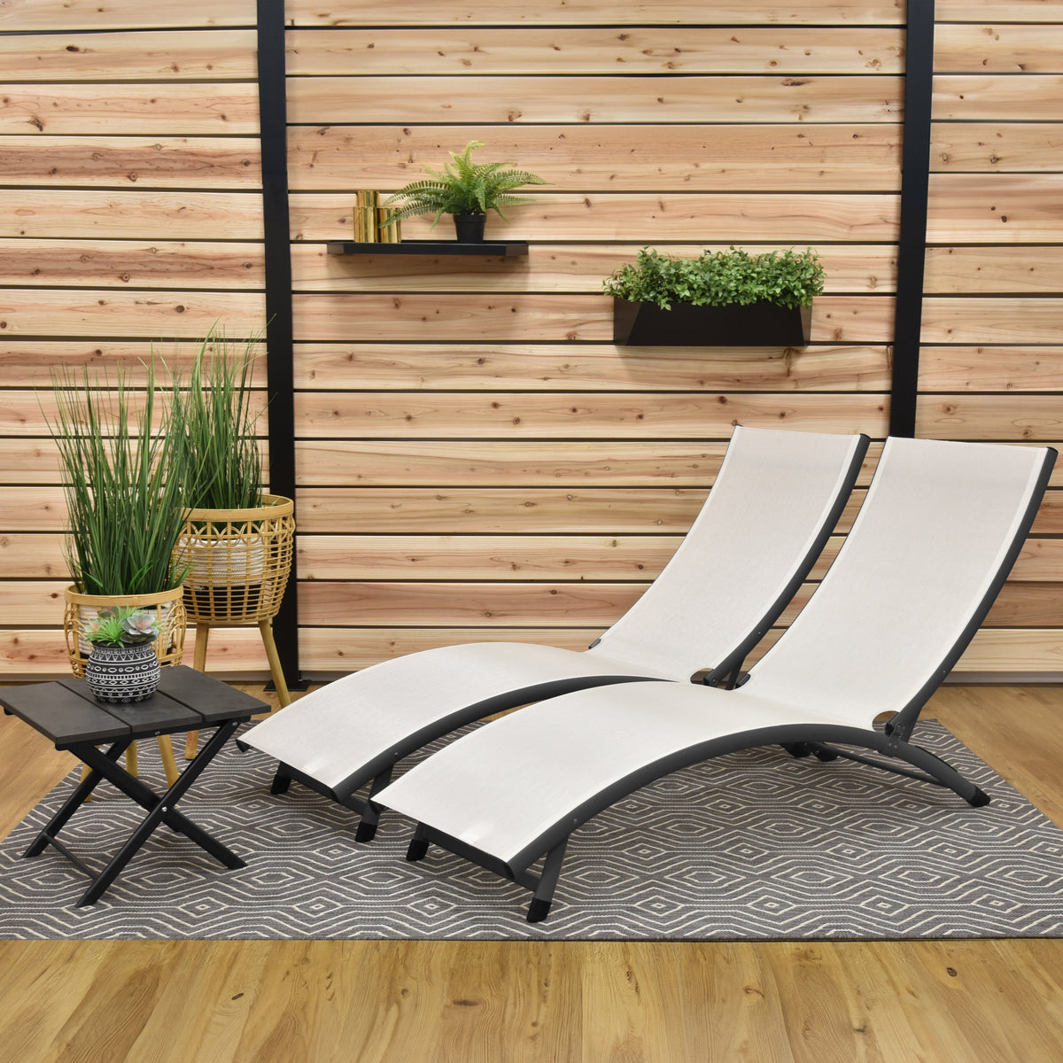 Vivere Coral Springs Phifer & Aluminum Outdoor Pool Lounger Set (3pc) - Pearl