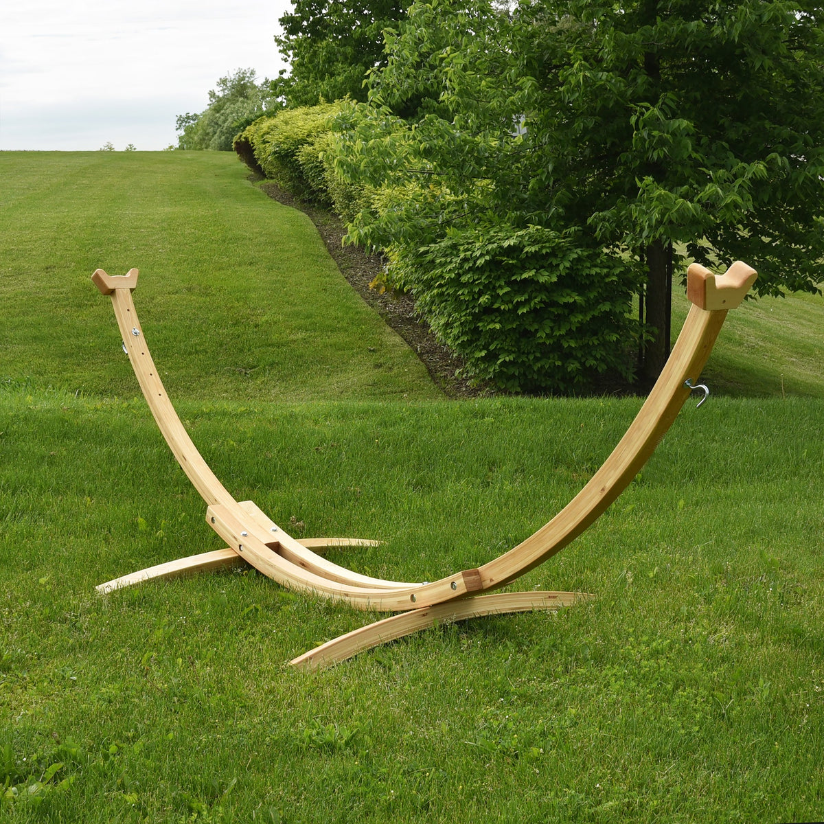 Vivere Solid Pine Arc Hammock Stand (10ft/305 cm) - Natural