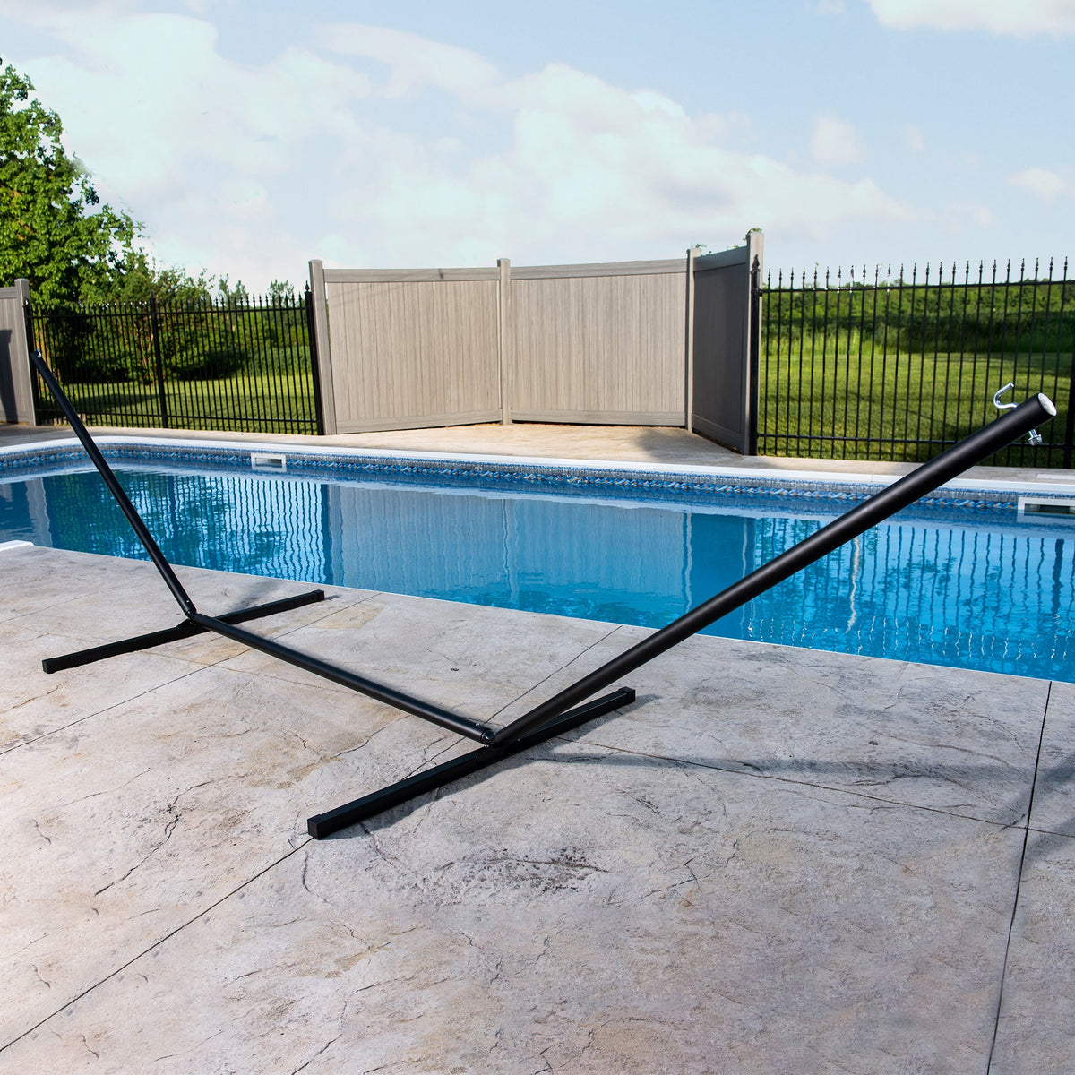 Vivere 3-Beam Steel Stand (15ft) - Black