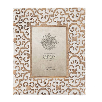 Handcrafted 5x7in 'Quatrefoil' Photoframe 29cm