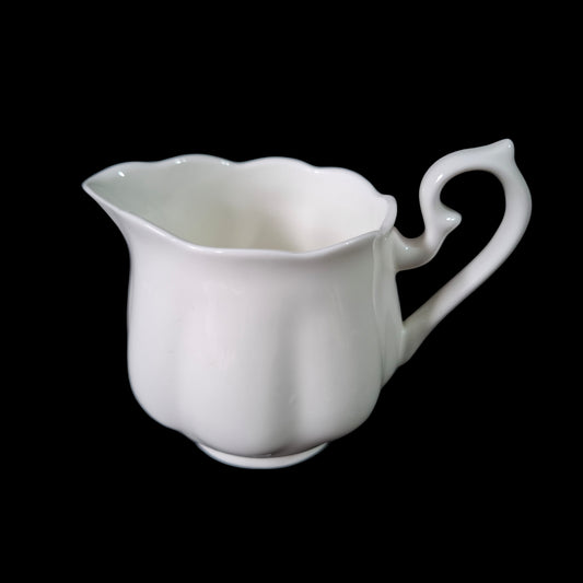 Bulk 12 White Fine Bone China Embossed Creamer Jug 250ml