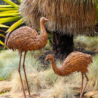 XL Dad Emu Garden Statue 64x108cm - Image 4