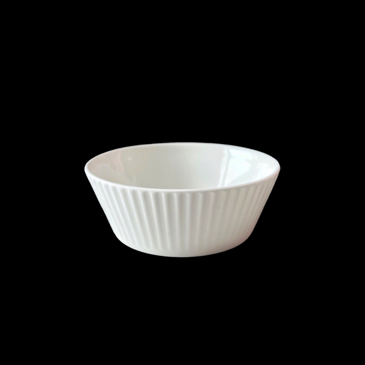 bulk 24 White Fine Bone China Embossed Sauce Dish 9cm