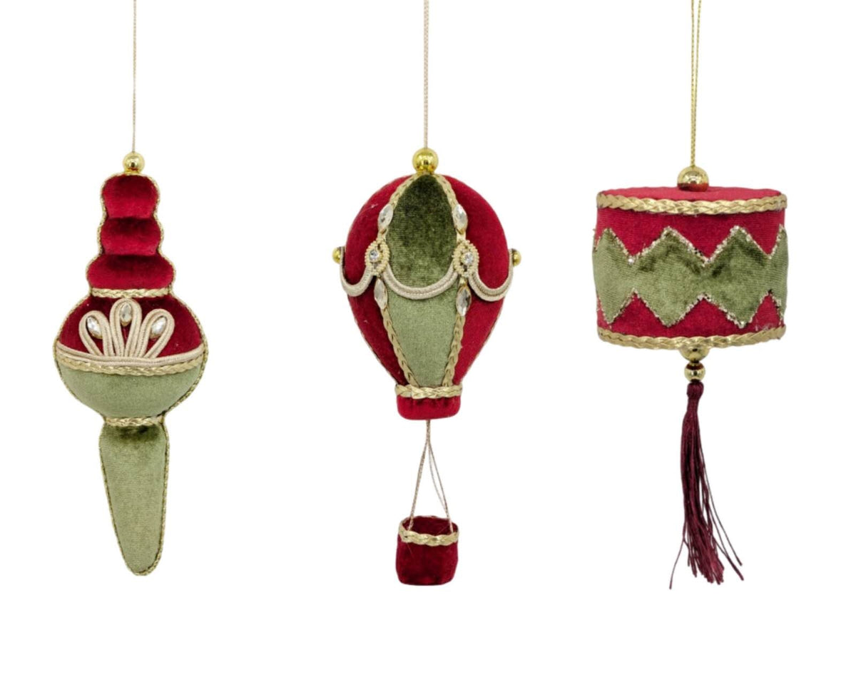 Bulk 24 Xmas Red & Green Velvet Ornament 18/22cm 3 Asst