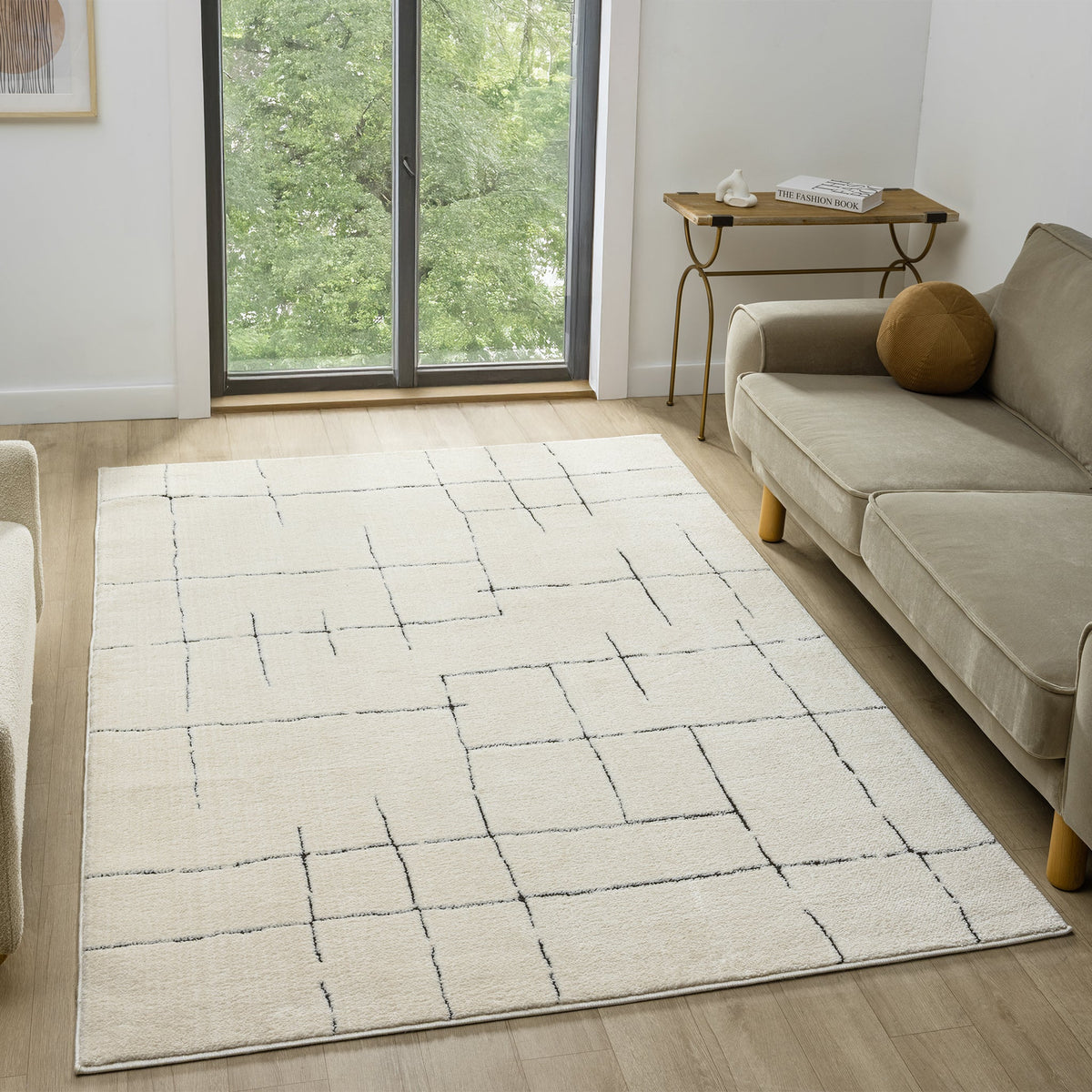 Admire 670 Vanilla Contemporary Rug