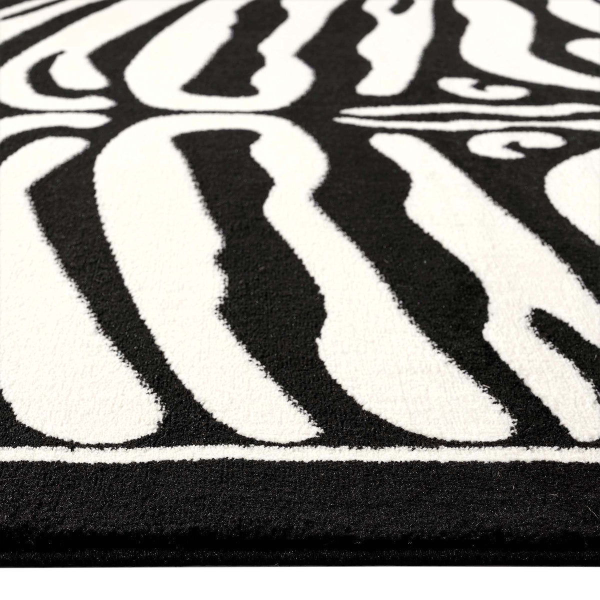 Boston 1820 Black Rug