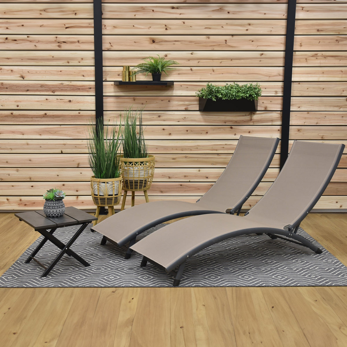 Vivere Coral Springs Phifer & Aluminum Outdoor Pool Lounger Set (3pc) - Macchiato