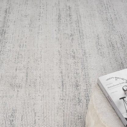 Lavish 712 Cloud Modern Rug