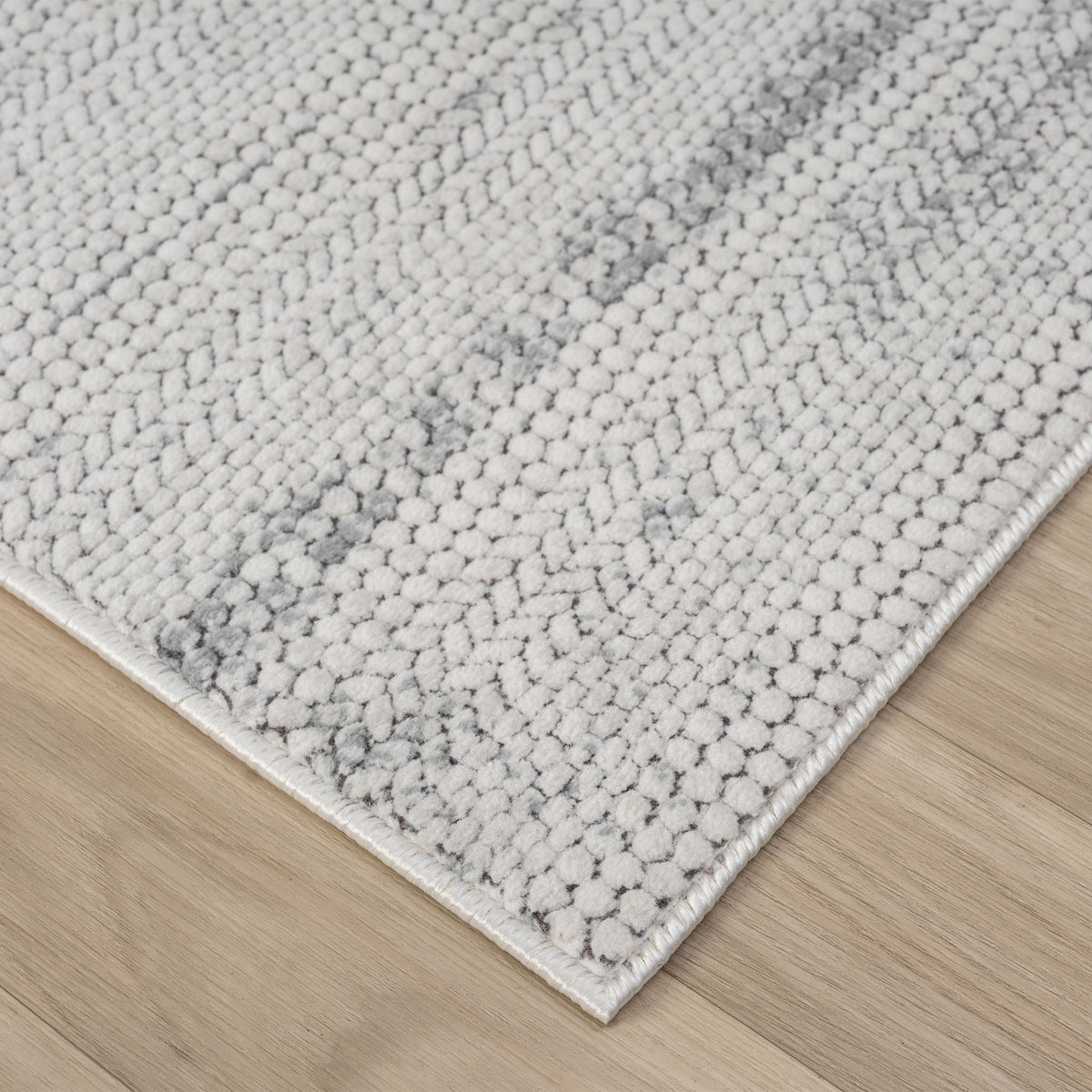 Lavish 712 Cloud Modern Rug