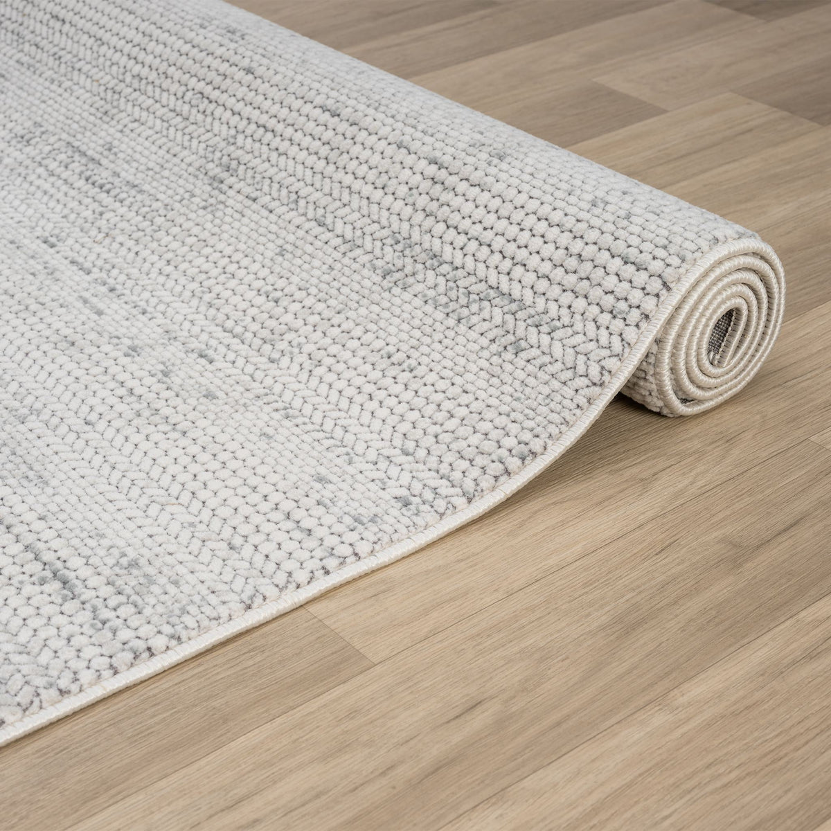 Lavish 712 Cloud Modern Rug
