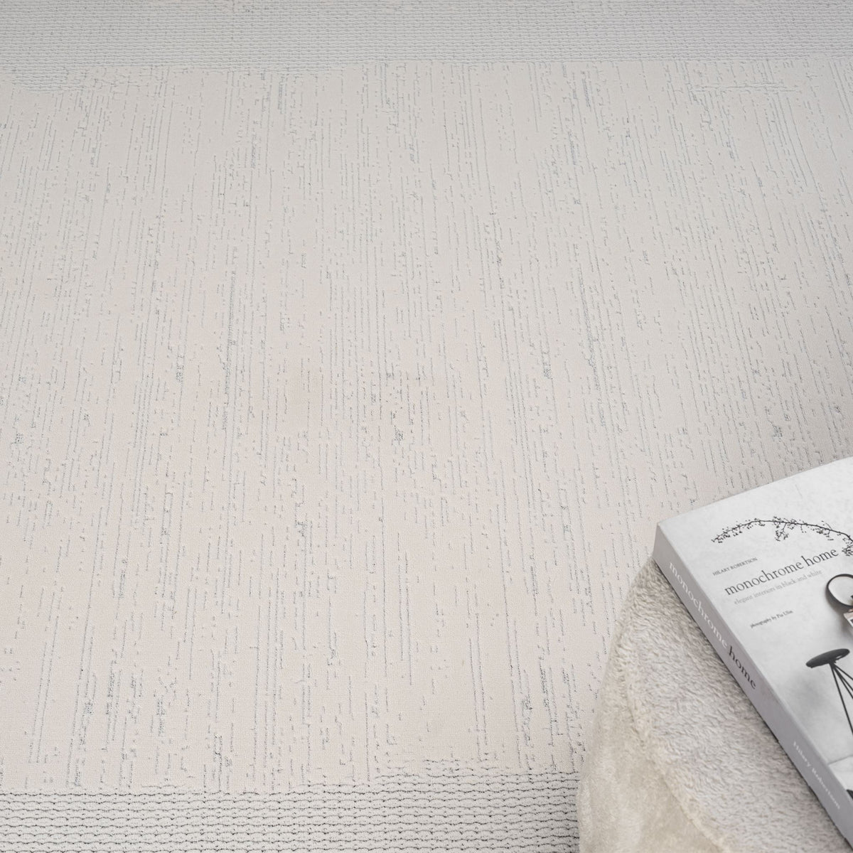 Lavish 715 Ivory Modern Rug