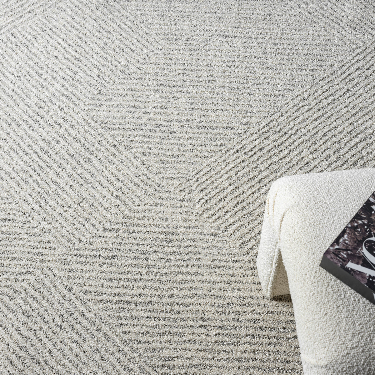 Nature 495 Sand Modern Rug