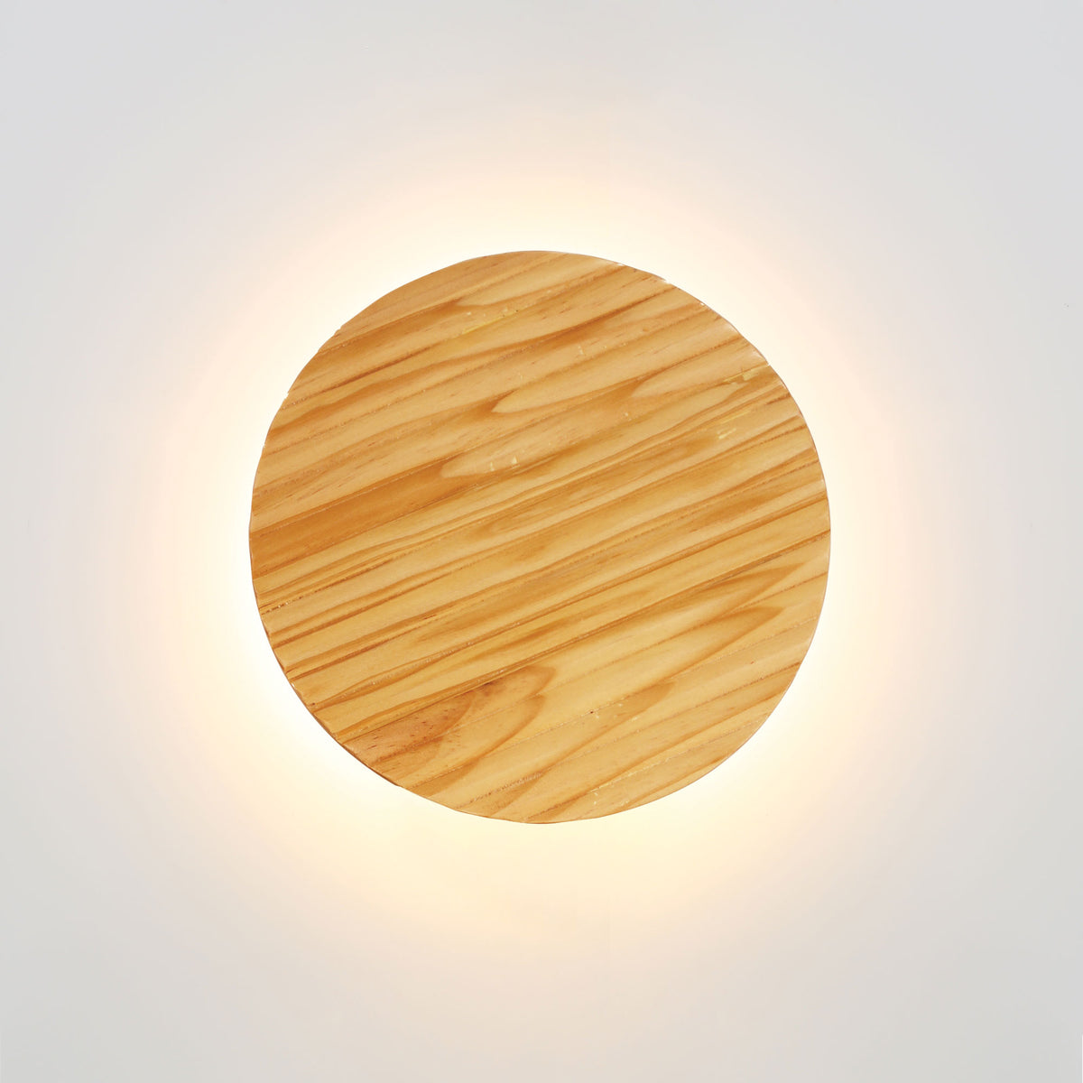 Tri-Colour LED Wall Light - Dot.20 Scalloped Wood