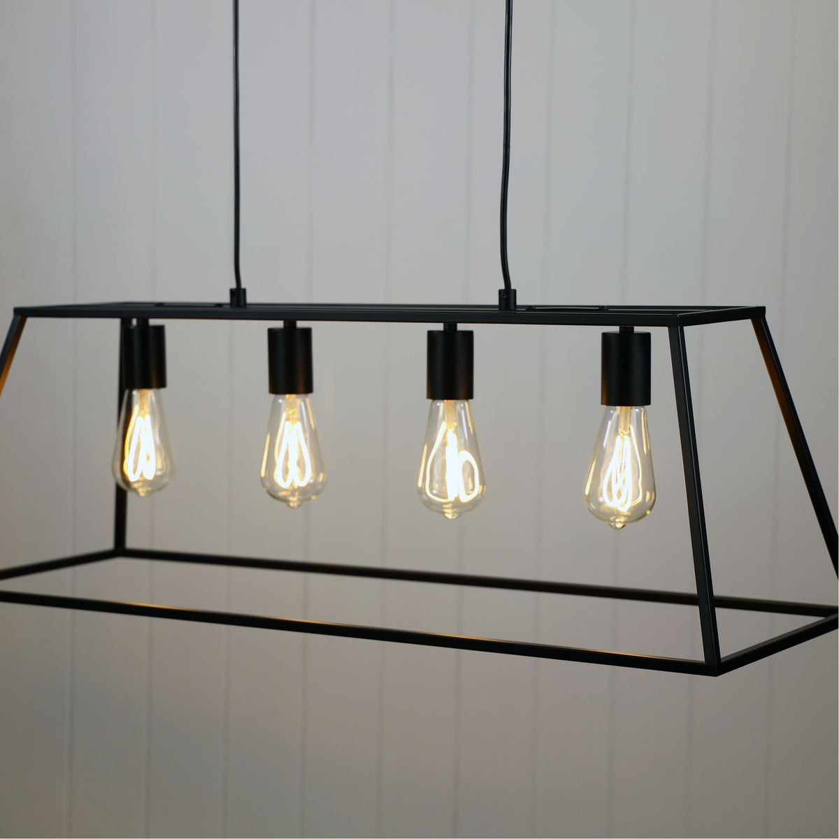 Hamptons Style Classic Pendant - Wainscott.4