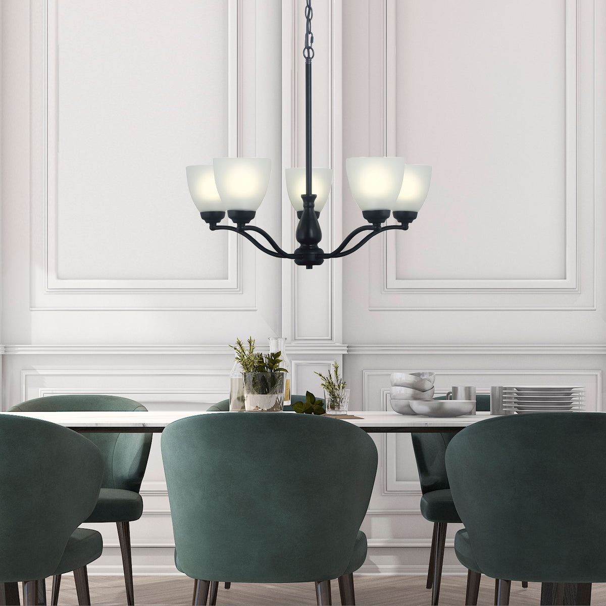 Traditional Glass Pendant - Rochester 5LT Black