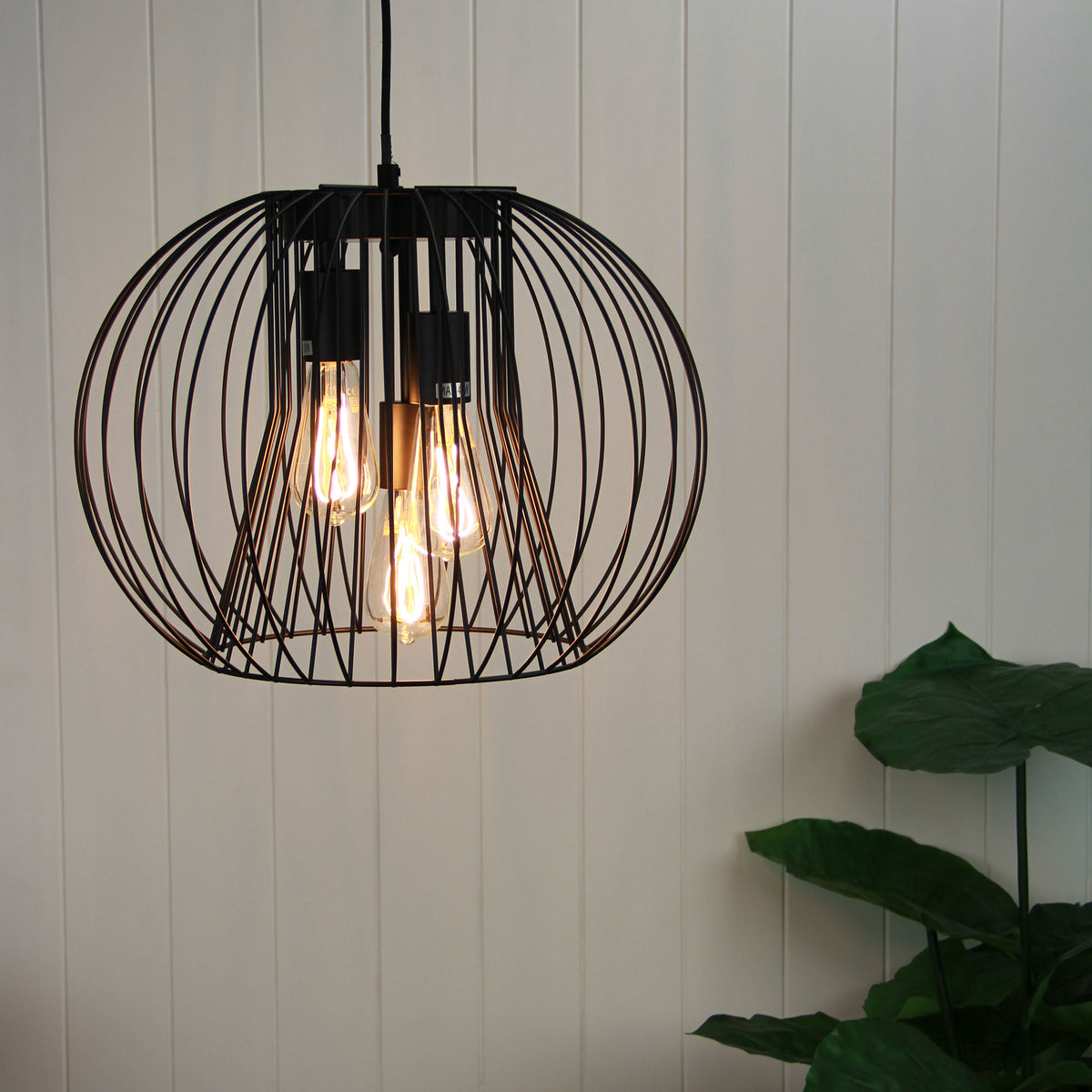 Black Wire 3 Light Pendant - Malo.45