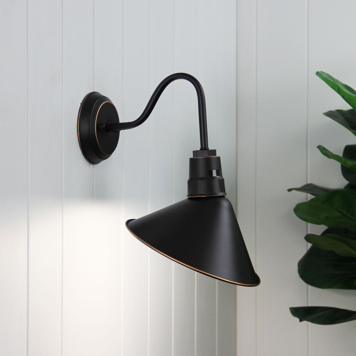 Industrial Vintage Style Wall Light - Derwent Dark Bronze