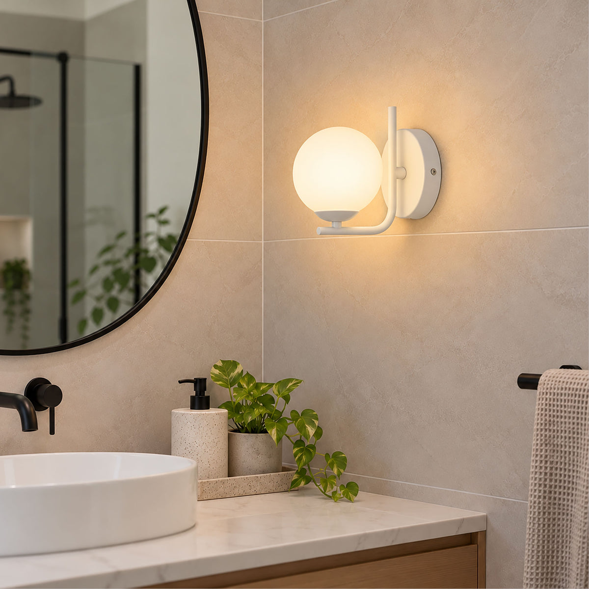 LED Wall Light - Dalton White