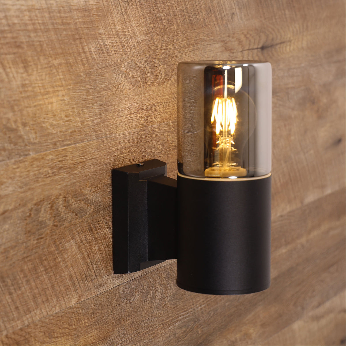 Outdoor Wall Light - Wanaka Wall Light
