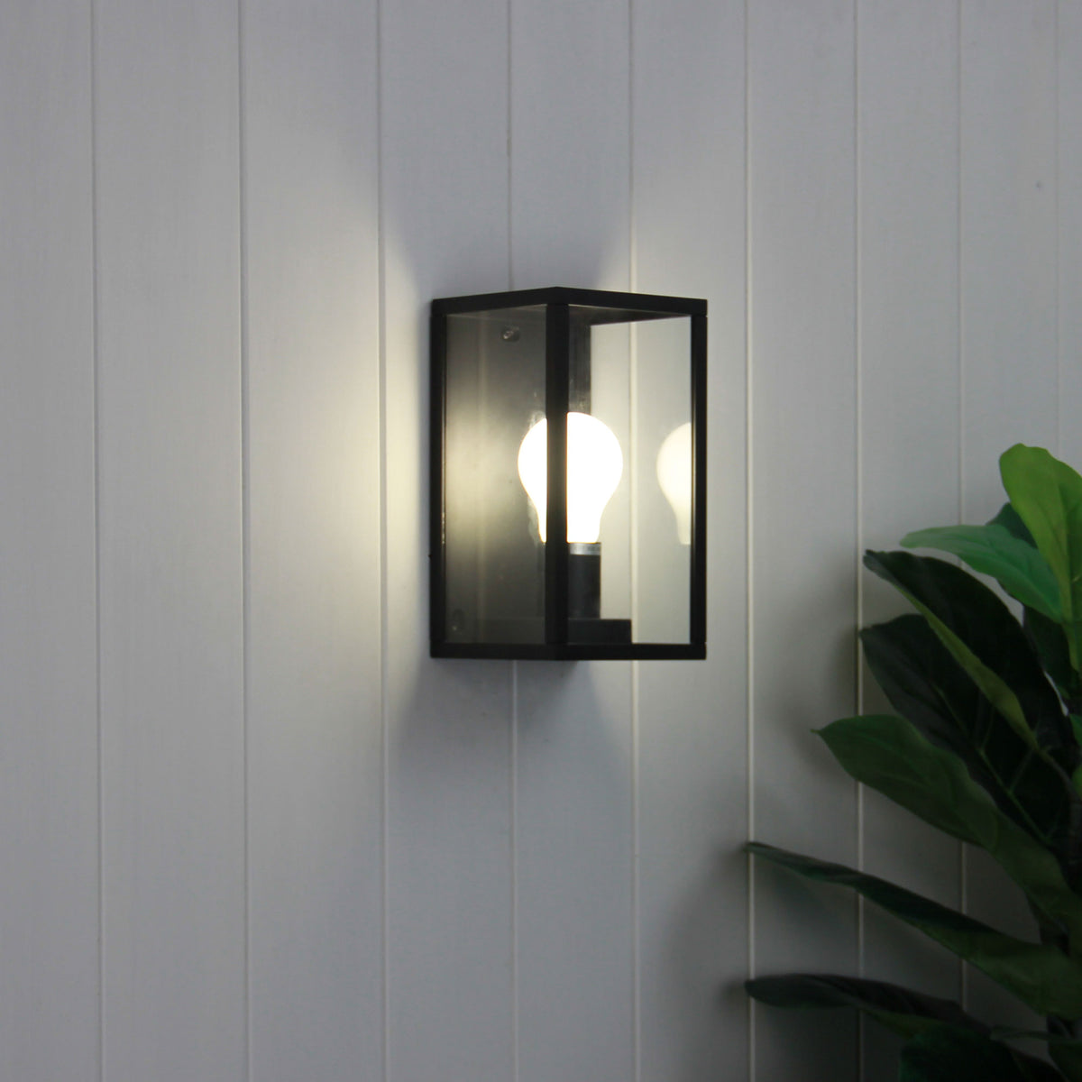 Hamptons Style Outdoor Sconce - Pandora Flush