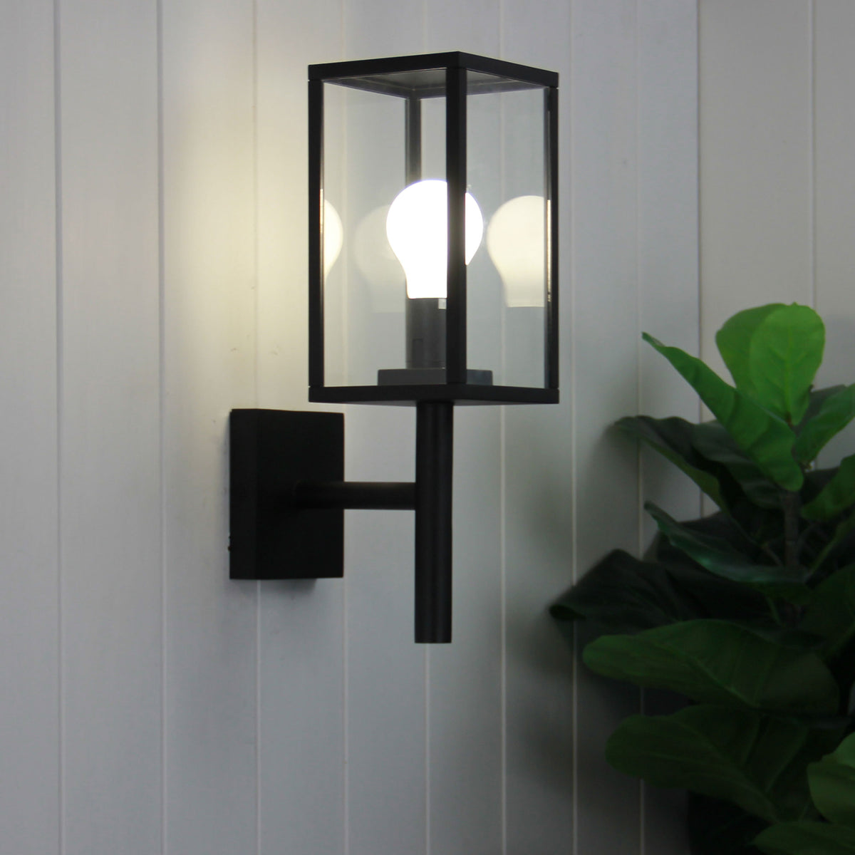 Hamptons Style Outdoor Wall Light - Pandora Wall Bracket