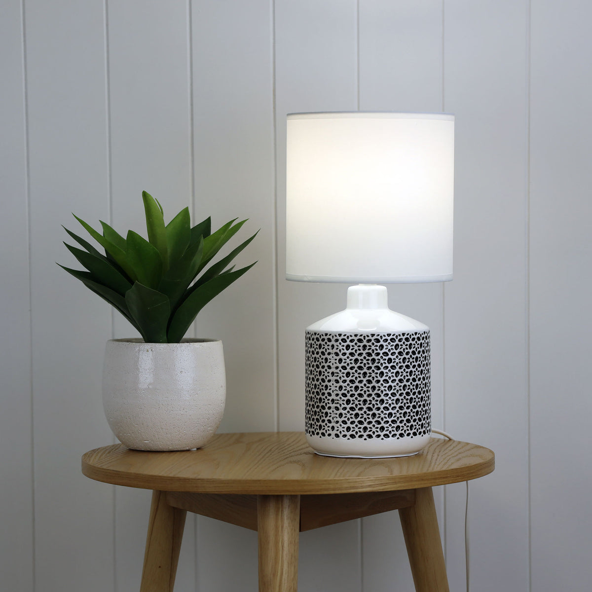 White Ceramic Table Lamp - Celia White