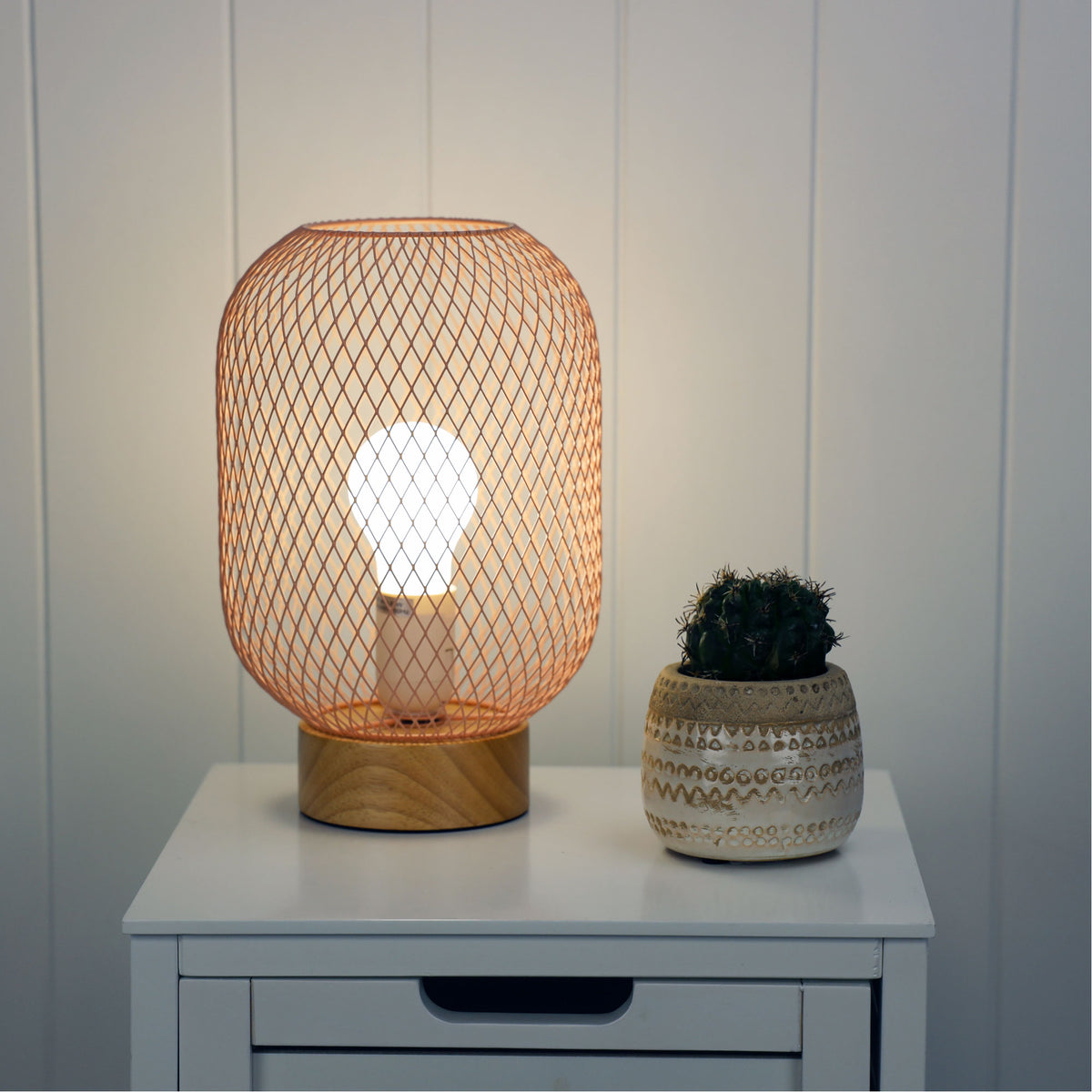 Pink Mesh Table Lamp - Tilda Pink