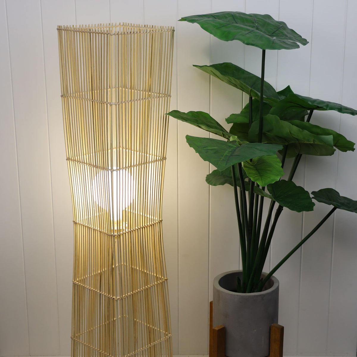 Rattan Cane Floor Lamp - Jambi