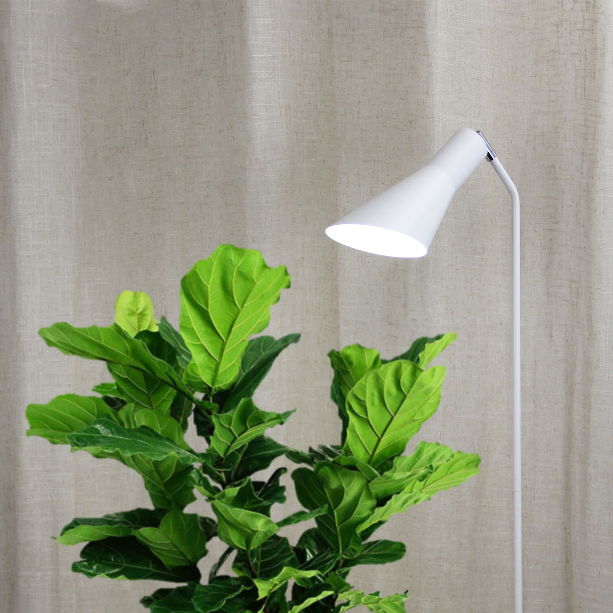 White Floor Lamp - Thor Floor Lamp