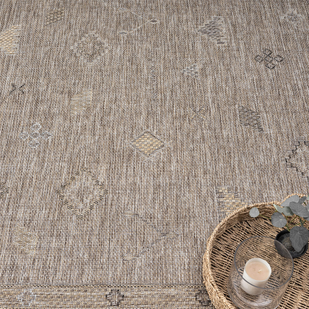 Park 560 Ash Indoor Outdoor Modern Rug