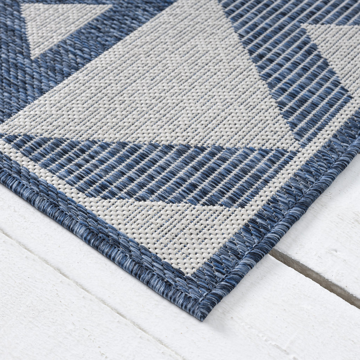 Patio 457 Indigo Indoor Outdoor Indoor/Outdoor, Flatweave Hallway Runner