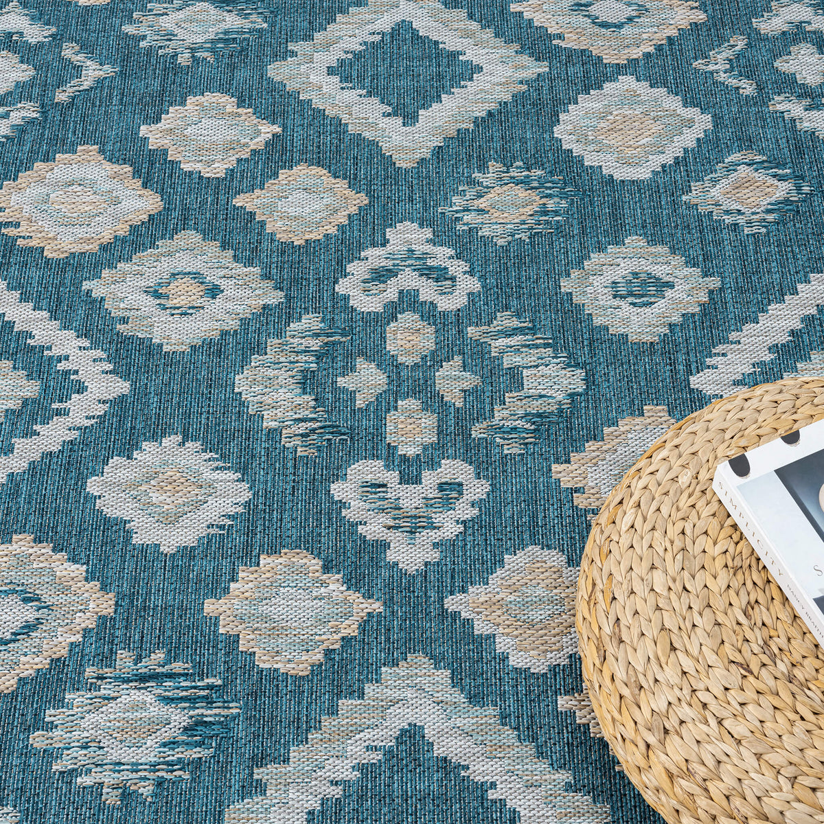 Terrace 551 Turquoise Indoor Outdoor Modern Rug