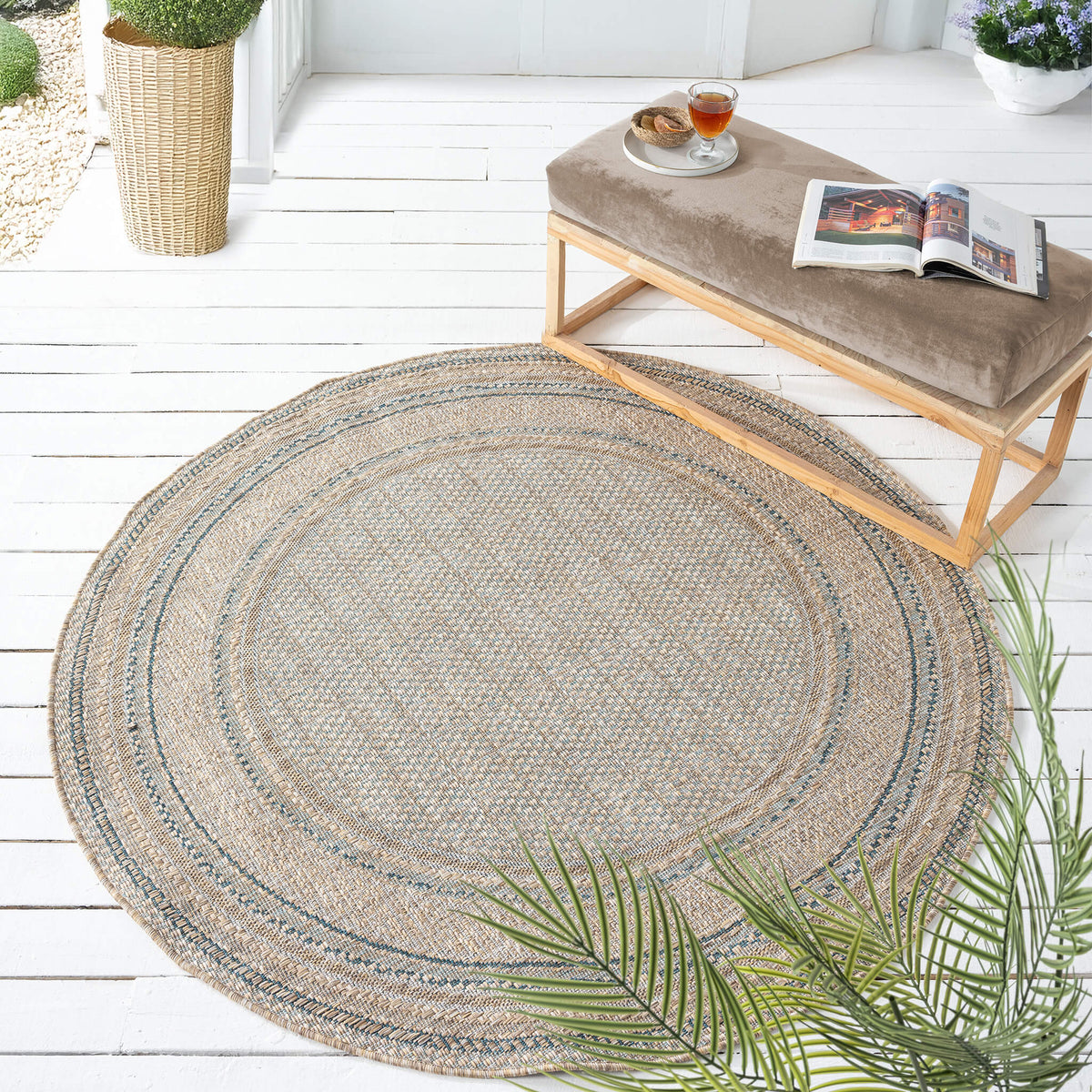 Terrace 553 Olive Indoor Outdoor Modern Round Rug