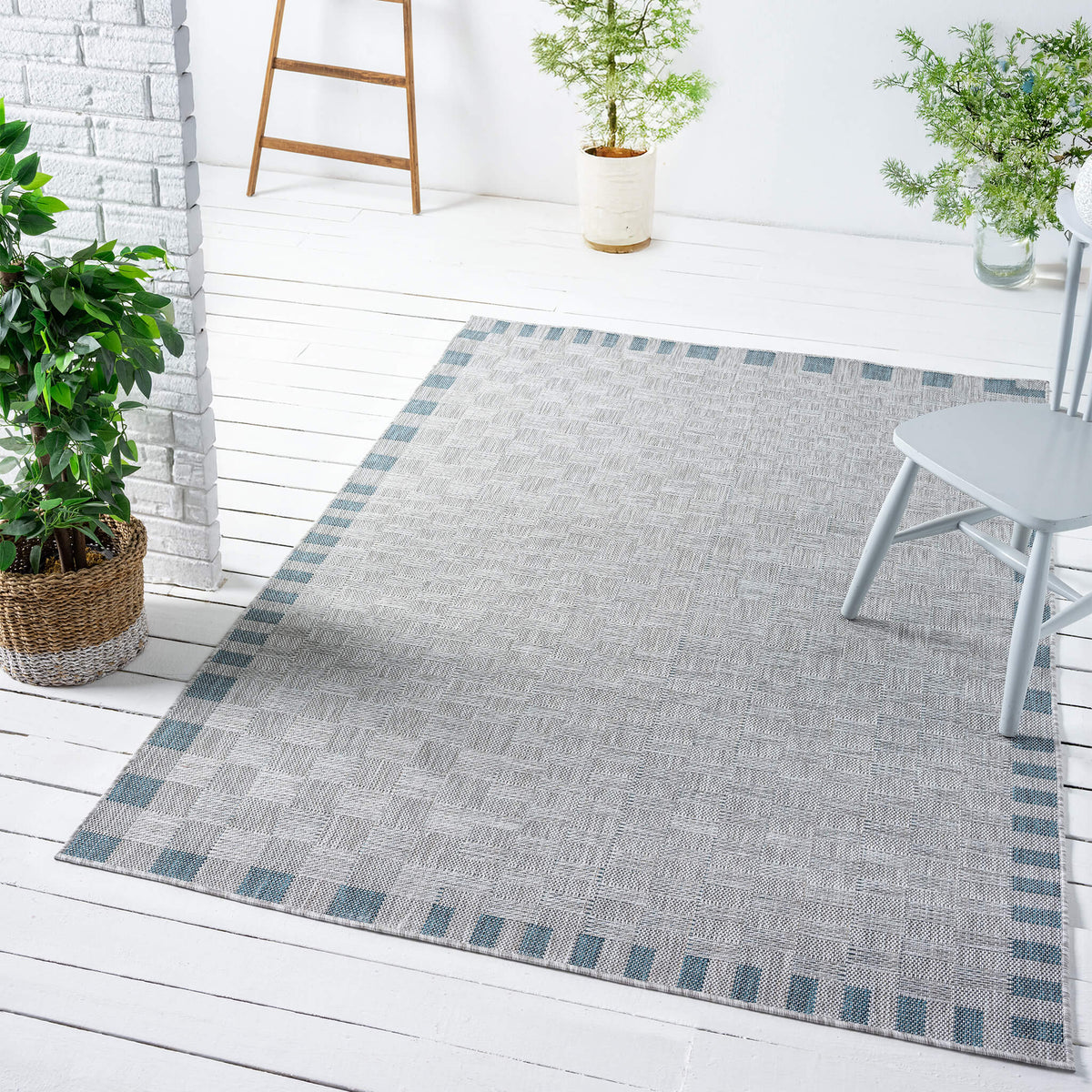 Terrace 555 Cloud Indoor Outdoor Modern Rug