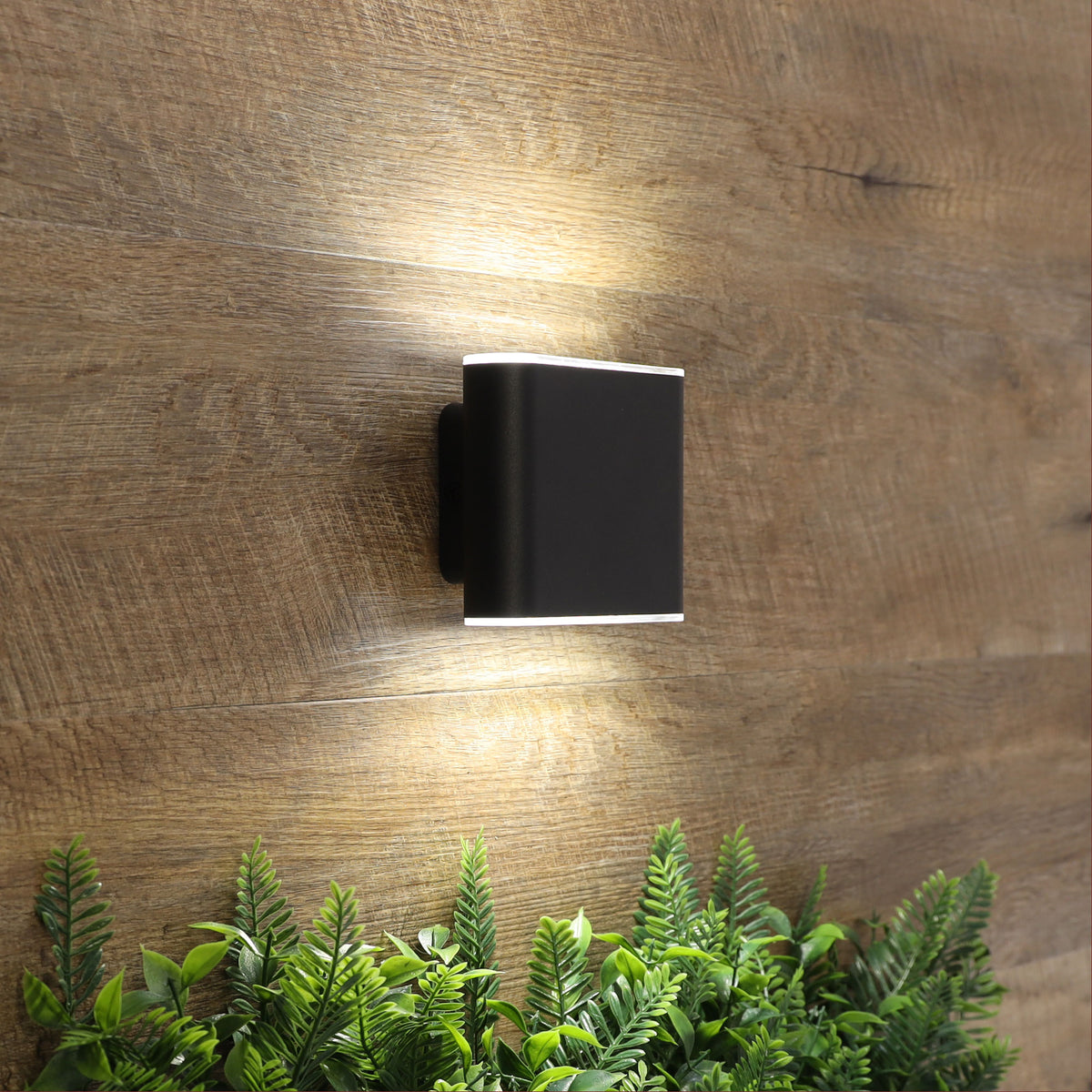 Up/down LED Wall Washer - Wash 2X3 Black
