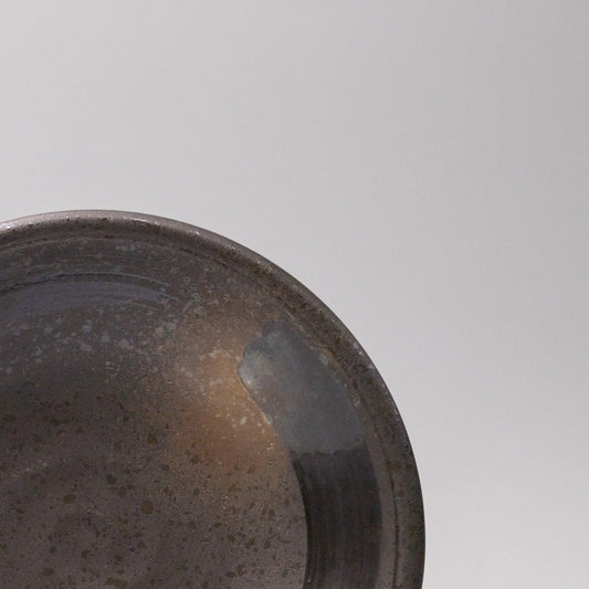 Shallow Bowl 23cm Mottled Black with Brushstroke - Image 2