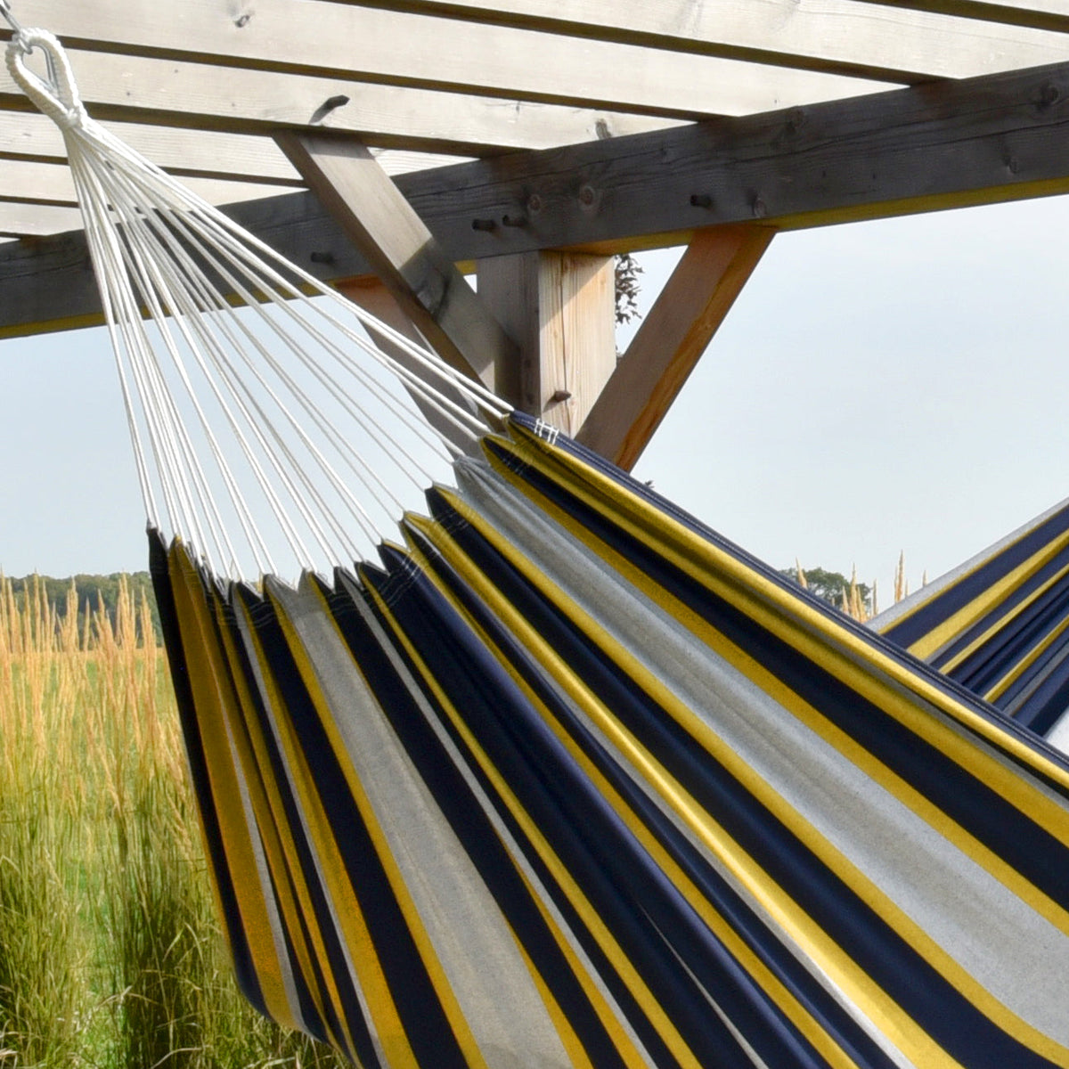 Vivere Brazilian Style Cotton Hammock - Serenity