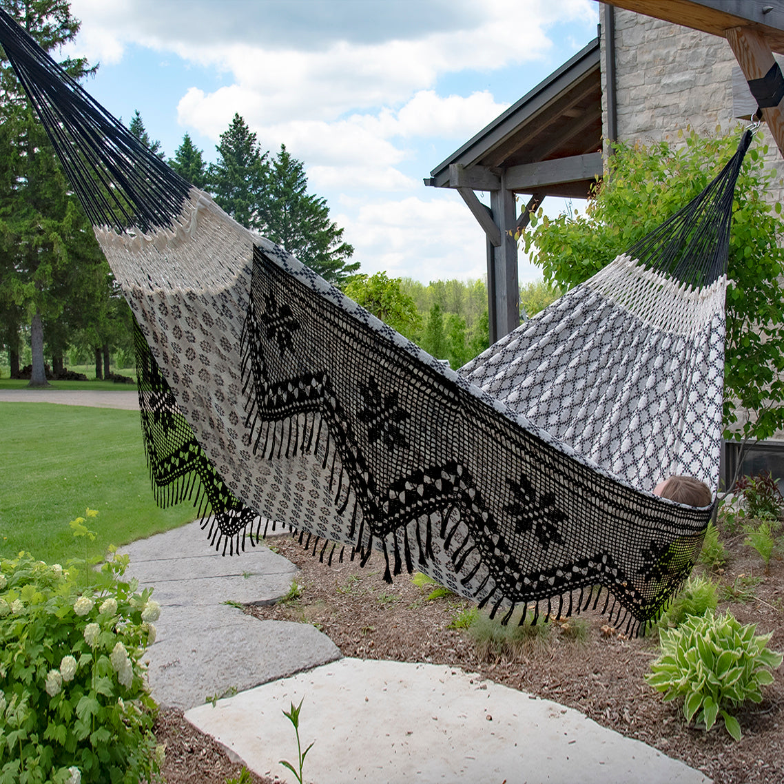 Vivere Authentic Brazilian Luxury Hammock - Luxo