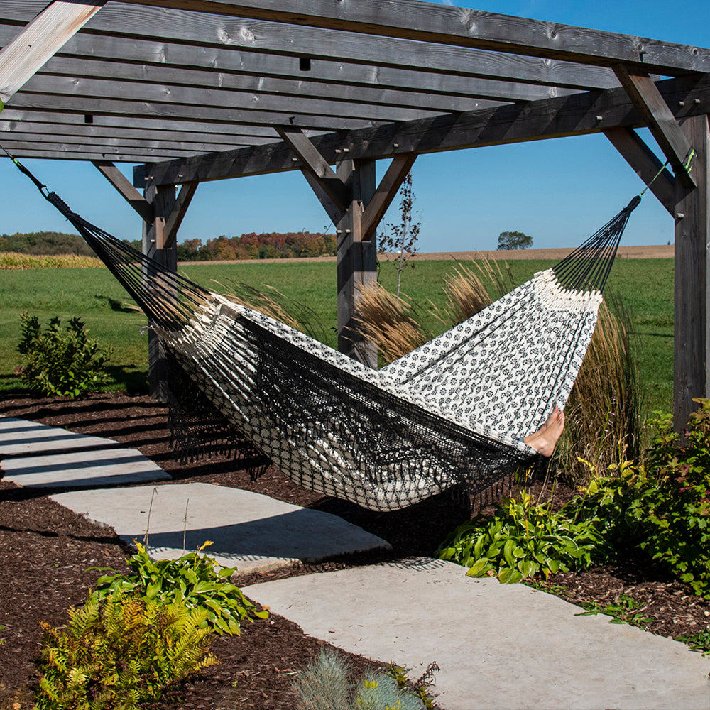 Vivere Authentic Brazilian Luxury Hammock - Luxo
