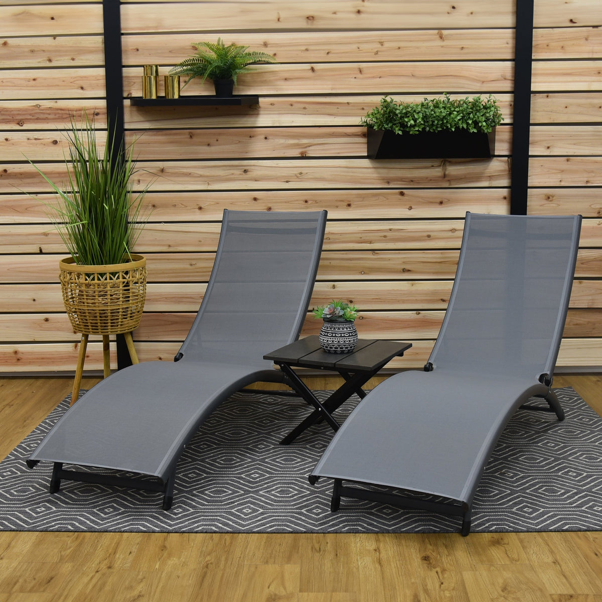 Vivere Coral Springs Phifer & Aluminum Outdoor Pool Lounger Set (3pc) - Grey on Matte Black