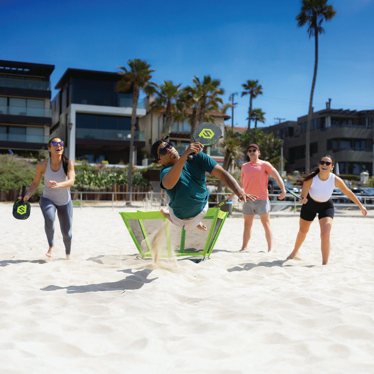 Vivere PaddleSmash Original Outdoor Yard Game