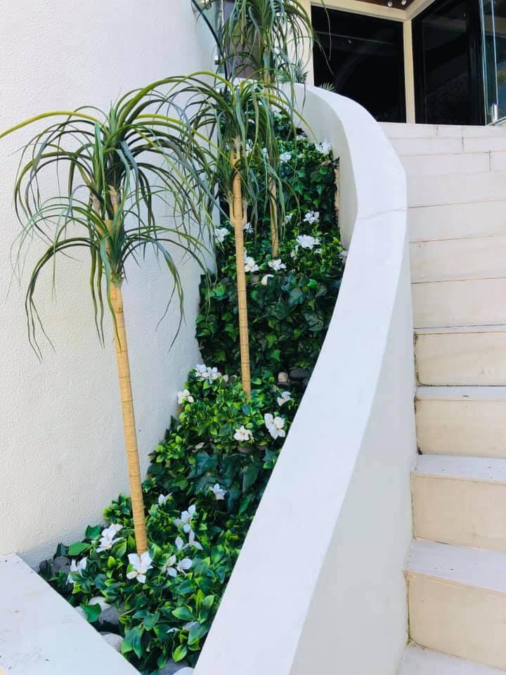 White Flowering Jasmine Stem UV Resistant 30cm - Image 4