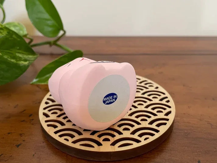Okimono Pink Maneki Neko