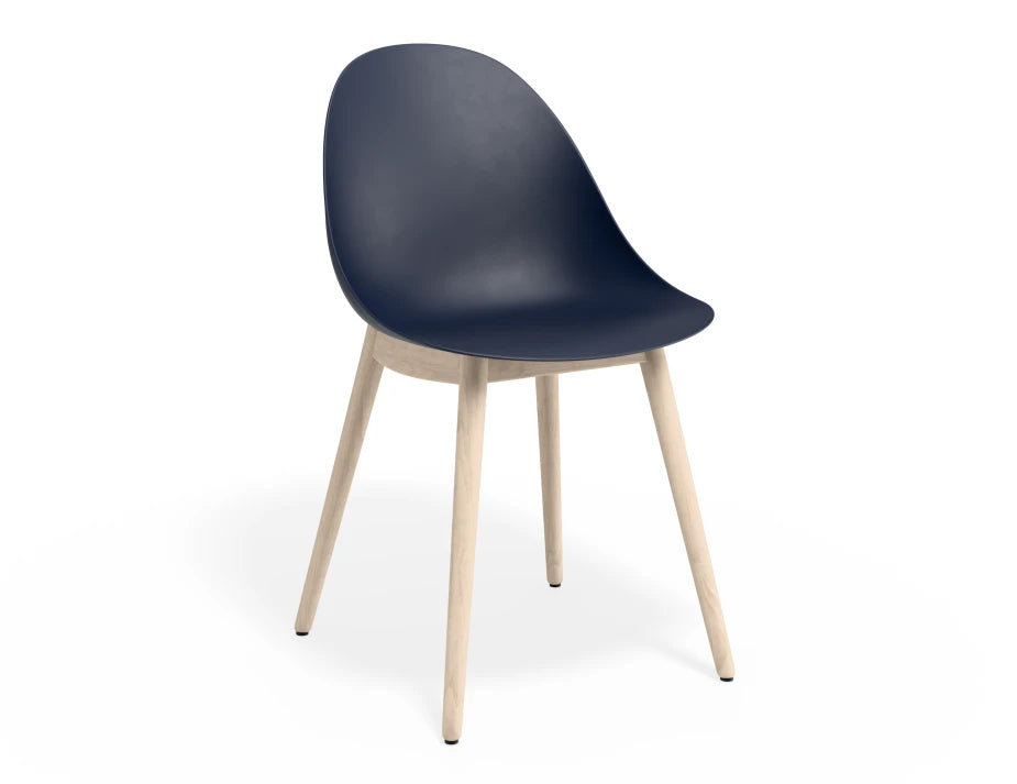 Pebble Chair Navy Blue with Shell Seat