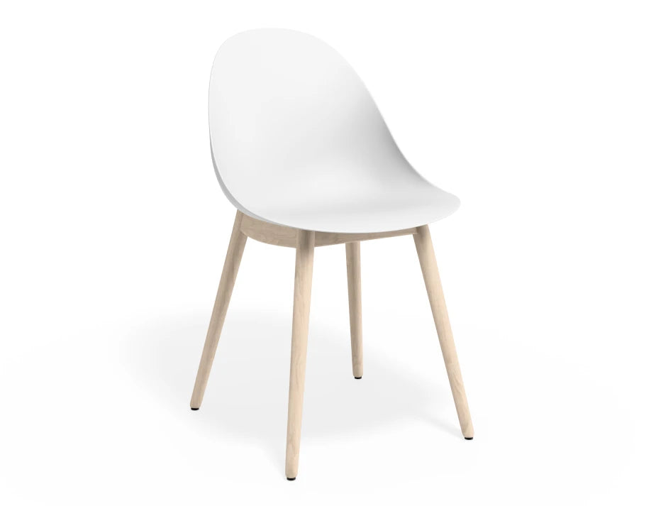 Pebble Chair White with Shell Seat