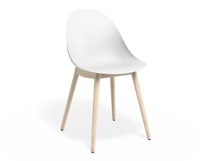 Pebble Chair White with Shell Seat